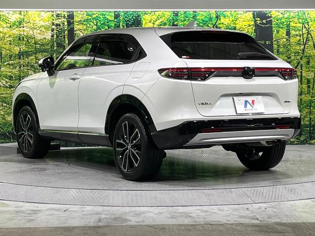ヴェゼル ｅ：ＨＥＶ　Ｚ　禁煙車　ホンダセンシング　純正９型ナビ　バックカメラ　アダプティブクルーズ　ブラインドスポットインフォメーション　シートヒーター　ハンズフリーパワーバックドア　シーケンシャルターンランプ　ＥＴＣ（50枚目）