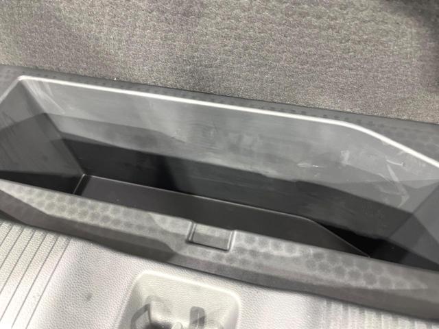 ヴェゼル ｅ：ＨＥＶ　Ｚ　禁煙車　ホンダセンシング　純正９型ナビ　バックカメラ　アダプティブクルーズ　ブラインドスポットインフォメーション　シートヒーター　ハンズフリーパワーバックドア　シーケンシャルターンランプ　ＥＴＣ（59枚目）