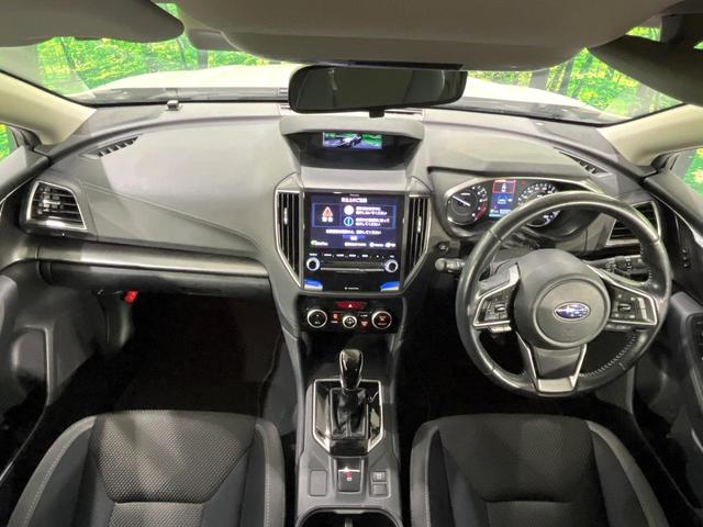 インプレッサスポーツ ２．０ｉ－Ｌアイサイト　禁煙車　アイサイト　純正８型ナビ　バックカメラ　追従機能付きクルコン　ＢＳＭ　メモリーシート　ＬＥＤヘッド＆フォグ　オートライト　オートエアコン　スマートキー　誤発進抑制機能　車線逸脱警報　ＥＴＣ（2枚目）