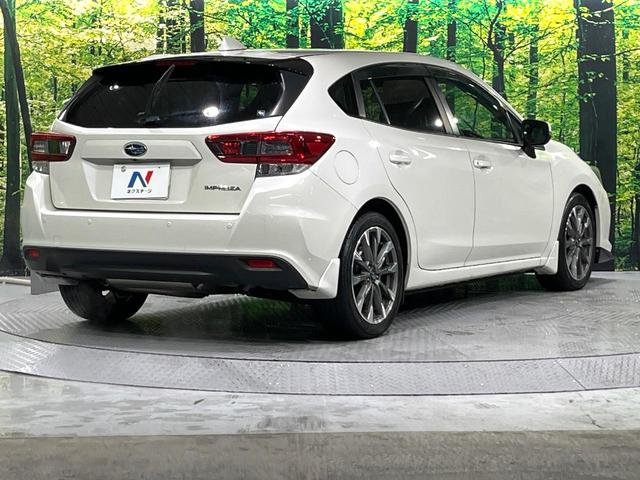 インプレッサスポーツ ２．０ｉ－Ｌアイサイト　禁煙車　アイサイト　純正８型ナビ　バックカメラ　追従機能付きクルコン　ＢＳＭ　メモリーシート　ＬＥＤヘッド＆フォグ　オートライト　オートエアコン　スマートキー　誤発進抑制機能　車線逸脱警報　ＥＴＣ（17枚目）