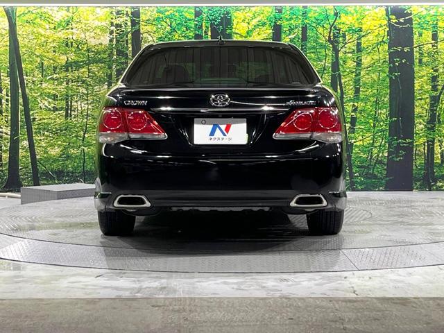 クラウン アスリート　禁煙車　純正８型ナビ　バックカメラ　クルコン　パワーシート　ＥＴＣ　ＨＩＤヘッドライト　オートライト　オートエアコン　スマートキー　ステアリングスイッチ　電動格納ミラー（15枚目）
