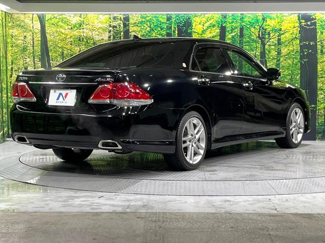 クラウン アスリート　禁煙車　純正８型ナビ　バックカメラ　クルコン　パワーシート　ＥＴＣ　ＨＩＤヘッドライト　オートライト　オートエアコン　スマートキー　ステアリングスイッチ　電動格納ミラー（17枚目）