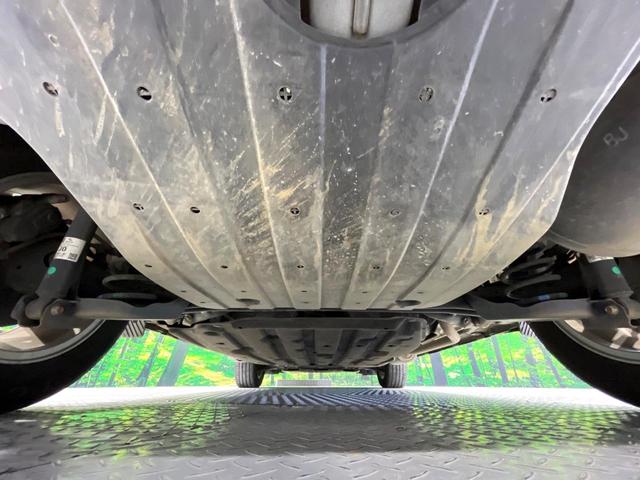 ヴェゼル ハイブリッドＸ・ホンダセンシング　禁煙車　ホンダセンシング　純正８型ナビ　バックカメラ　アダプティブクルーズ　ＬＥＤヘッド　オートライト　デュアルエアコン　スマートキー　電動パーキングブレーキ　パドルシフト　ドラレコ　ＥＴＣ　フルセグ（19枚目）