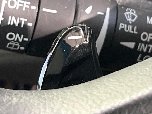 ヴェゼル ハイブリッドＸ・ホンダセンシング　禁煙車　ホンダセンシング　純正８型ナビ　バックカメラ　アダプティブクルーズ　ＬＥＤヘッド　オートライト　デュアルエアコン　スマートキー　電動パーキングブレーキ　パドルシフト　ドラレコ　ＥＴＣ　フルセグ（34枚目）