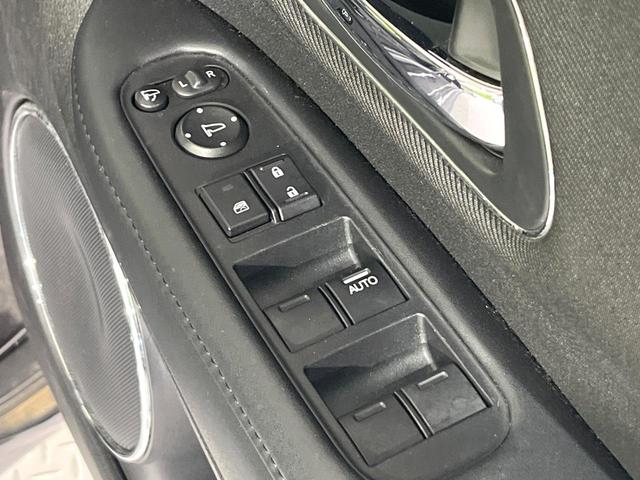 ヴェゼル ハイブリッドＸ・ホンダセンシング　禁煙車　ホンダセンシング　純正８型ナビ　バックカメラ　アダプティブクルーズ　ＬＥＤヘッド　オートライト　デュアルエアコン　スマートキー　電動パーキングブレーキ　パドルシフト　ドラレコ　ＥＴＣ　フルセグ（51枚目）