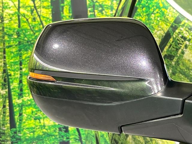 ヴェゼル ハイブリッドＸ・ホンダセンシング　禁煙車　ホンダセンシング　純正８型ナビ　バックカメラ　アダプティブクルーズ　ＬＥＤヘッド　オートライト　デュアルエアコン　スマートキー　電動パーキングブレーキ　パドルシフト　ドラレコ　ＥＴＣ　フルセグ（56枚目）