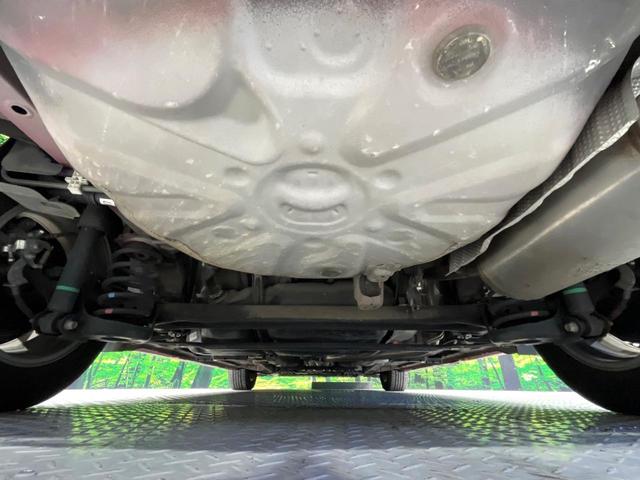 プリウス Ｇ　禁煙車　純正ナビ　バックカメラ　クルコン　パワーシート　ＨＩＤヘッドライト　オートライト　オートエアコン　スマートキー　ステアリングスイッチ　ハーフレザーシート　ＥＴＣ　ドラレコ　Ｂｌｕｅｔｏｏｔｈ（19枚目）