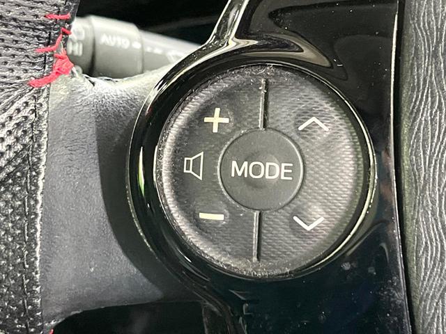プリウス Ｇ　禁煙車　純正ナビ　バックカメラ　クルコン　パワーシート　ＨＩＤヘッドライト　オートライト　オートエアコン　スマートキー　ステアリングスイッチ　ハーフレザーシート　ＥＴＣ　ドラレコ　Ｂｌｕｅｔｏｏｔｈ（30枚目）