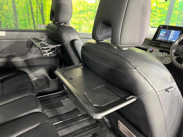 セレナ ｅ－パワー　ハイウェイスターＶ　禁煙車　プロパイロット　衝突軽減　ＳＤナビ　全周囲カメラ　ハンズフリー両側電動スライド　ブラインドスポットモニター　電動パーキングブレーキ　ＥＴＣ　純正１６インチＡＷ　ＬＥＤライト　オートライト（53枚目）