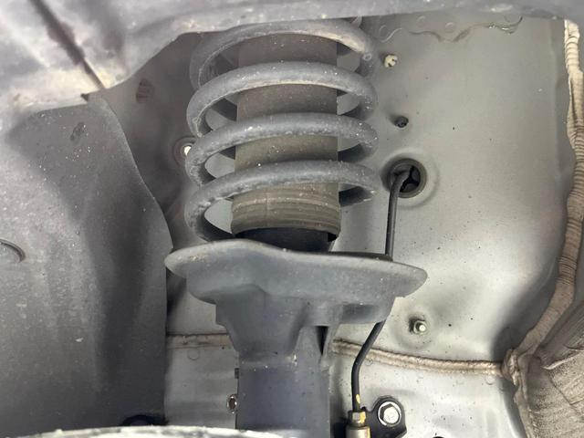 Ｎ－ＢＯＸ Ｌ　禁煙車　後期型　純正ナビ　Ｂｌｕｅｔｏｏｔｈ　バックカメラ　両側電動スライド　レーンアシスト　コーナーセンサー　電動パーキングブレーキ　ＬＥＤライト　オートハイビーム　シートヒーター　ＥＴＣ（20枚目）