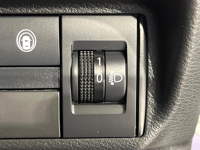 デイズ ハイウェイスター　Ｘ　禁煙車　衝突軽減装置　純正ナビ　全周囲カメラ　オートエアコン　ＥＴＣ　ＬＥＤライト　オートライト　スマートキー　プッシュスタート　ドラレコ　純正１４インチアルミホイール　ステアリングスイッチ（31枚目）