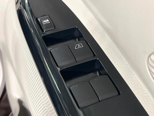 デイズルークス Ｘ　禁煙車　衝突軽減装置　純正ナビ　Ｂｌｕｅｔｏｏｔｈ再生　全周囲カメラ　電動スライドドア　オートエアコン　スマートキー　プッシュスタート　後席サンシェード　横滑り防止装置（46枚目）