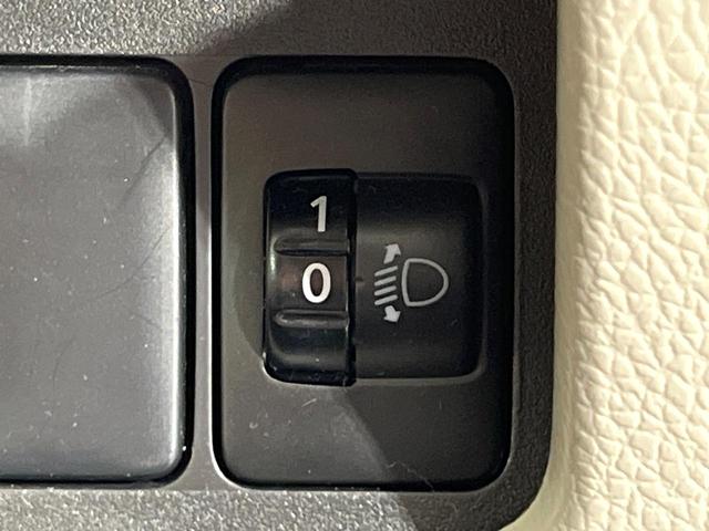 デイズルークス Ｘ　禁煙車　衝突軽減装置　純正ナビ　Ｂｌｕｅｔｏｏｔｈ再生　全周囲カメラ　電動スライドドア　オートエアコン　スマートキー　プッシュスタート　後席サンシェード　横滑り防止装置（47枚目）