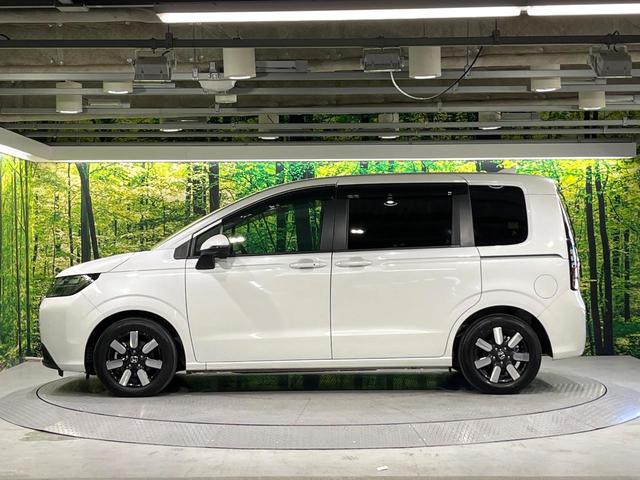 フリード ｅ：ＨＥＶエアー　ＥＸ　禁煙車　ホンダセンシング　純正ディスプレイ　バックカメラ　両側電動スライド　前席シートヒーター　ブラインドスポットモニター　レーンアシスト　ＬＥＤライト　オートハイビーム　オートエアコン　ＥＴＣ（42枚目）