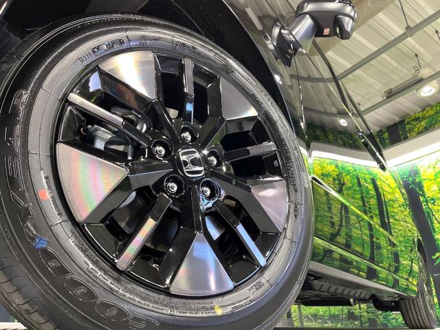 ステップワゴン スパーダ　登録済未使用車　ホンダセンシング　純正１１型ナビ　バックカメラ　両側電動スライド　ブラインドスポットモニター　電動リアゲート　前席シートヒーター　ＬＥＤライト　オートハイビーム　レーンアシスト（13枚目）