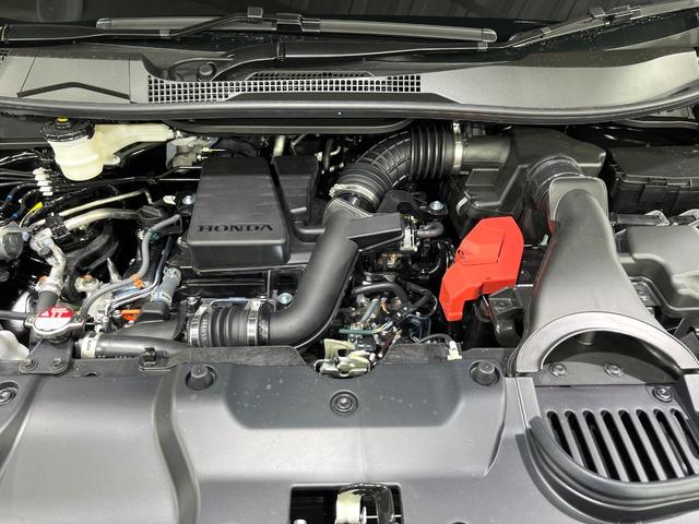 ステップワゴン スパーダ　登録済未使用車　ホンダセンシング　純正１１型ナビ　バックカメラ　両側電動スライド　ブラインドスポットモニター　電動リアゲート　前席シートヒーター　ＬＥＤライト　オートハイビーム　レーンアシスト（18枚目）