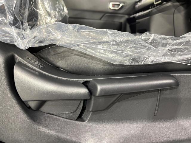 ステップワゴン スパーダ　登録済未使用車　ホンダセンシング　純正１１型ナビ　バックカメラ　両側電動スライド　ブラインドスポットモニター　電動リアゲート　前席シートヒーター　ＬＥＤライト　オートハイビーム　レーンアシスト（43枚目）