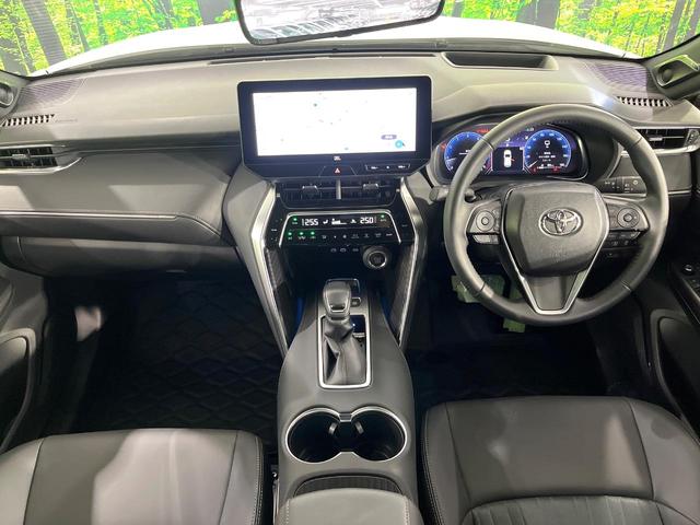 ハリアー Ｚ　ＪＢＬサウンド　禁煙車　衝突軽減装置　純正１２．３型ナビ　パノラミックビューモニター　ブラインドスポットモニター　レーダークルーズ　カラーヘッドアップディスプレイ　パワーシート　パワーバックドア（2枚目）