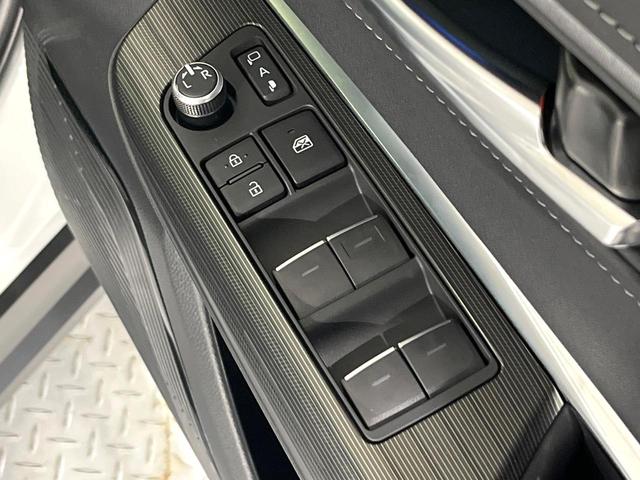 ハリアー Ｚ　ＪＢＬサウンド　禁煙車　衝突軽減装置　純正１２．３型ナビ　パノラミックビューモニター　ブラインドスポットモニター　レーダークルーズ　カラーヘッドアップディスプレイ　パワーシート　パワーバックドア（45枚目）