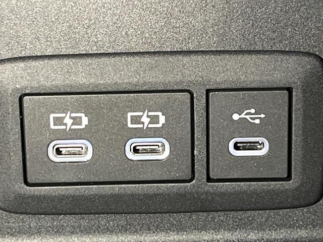 ハリアー Ｚ　ＪＢＬサウンド　禁煙車　衝突軽減装置　純正１２．３型ナビ　パノラミックビューモニター　ブラインドスポットモニター　レーダークルーズ　カラーヘッドアップディスプレイ　パワーシート　パワーバックドア（47枚目）