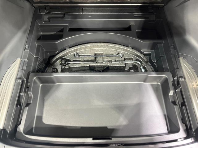 ハリアー Ｚ　ＪＢＬサウンド　禁煙車　衝突軽減装置　純正１２．３型ナビ　パノラミックビューモニター　ブラインドスポットモニター　レーダークルーズ　カラーヘッドアップディスプレイ　パワーシート　パワーバックドア（59枚目）