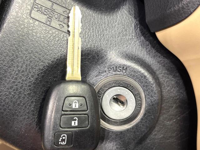 ノア Ｘ　禁煙車　純正ナビ　バックカメラ　電動スライドドア　スマートキー　ＬＥＤヘッド　ビルトインＥＴＣ　オートライト　デュアルエアコン　Ｂｌｕｅｔｏｏｔｈ　ＣＤ　ＤＶＤ再生　フルセグ（29枚目）