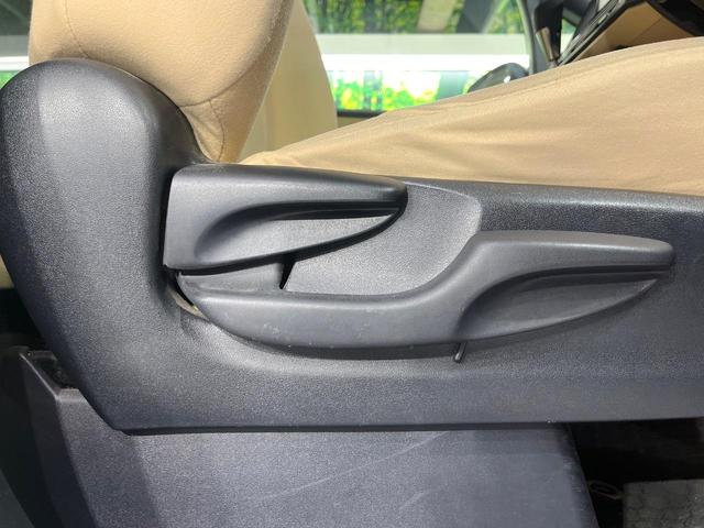 ノア Ｘ　禁煙車　純正ナビ　バックカメラ　電動スライドドア　スマートキー　ＬＥＤヘッド　ビルトインＥＴＣ　オートライト　デュアルエアコン　Ｂｌｕｅｔｏｏｔｈ　ＣＤ　ＤＶＤ再生　フルセグ（31枚目）