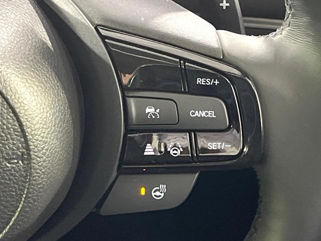 ヴェゼル ｅ：ＨＥＶ　Ｚ　禁煙車　ホンダセンシング　純正９型ナビ　バックカメラ　電動リアゲート　シーケンシャルターンＬＥＤランプ　シートヒーター　ステアリングヒーター　電動パーキングブレーキ　レーンアシスト　パドルシフト（6枚目）