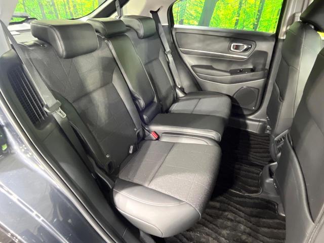 ヴェゼル ｅ：ＨＥＶ　Ｚ　禁煙車　ホンダセンシング　純正９型ナビ　バックカメラ　電動リアゲート　シーケンシャルターンＬＥＤランプ　シートヒーター　ステアリングヒーター　電動パーキングブレーキ　レーンアシスト　パドルシフト（9枚目）