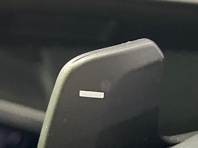 ヴェゼル ｅ：ＨＥＶ　Ｚ　禁煙車　ホンダセンシング　純正９型ナビ　バックカメラ　電動リアゲート　シーケンシャルターンＬＥＤランプ　シートヒーター　ステアリングヒーター　電動パーキングブレーキ　レーンアシスト　パドルシフト（29枚目）