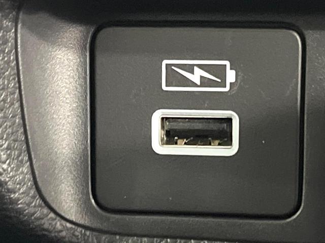 ヴェゼル ｅ：ＨＥＶ　Ｚ　禁煙車　ホンダセンシング　純正９型ナビ　バックカメラ　電動リアゲート　シーケンシャルターンＬＥＤランプ　シートヒーター　ステアリングヒーター　電動パーキングブレーキ　レーンアシスト　パドルシフト（44枚目）