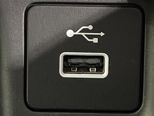 ヴェゼル ｅ：ＨＥＶ　Ｚ　禁煙車　ホンダセンシング　純正９型ナビ　バックカメラ　電動リアゲート　シーケンシャルターンＬＥＤランプ　シートヒーター　ステアリングヒーター　電動パーキングブレーキ　レーンアシスト　パドルシフト（45枚目）