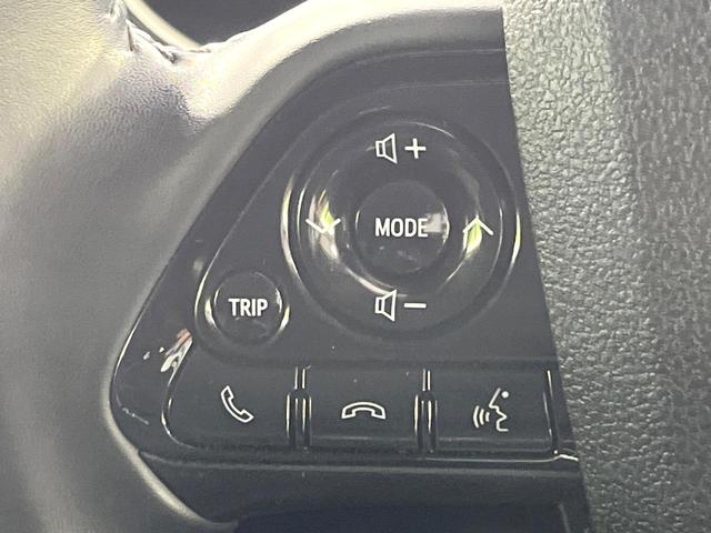 プリウス Ｓツーリングセレクション　純正９型ナビ　バックカメラ　衝突被害軽減システム　レーダークルーズ　禁煙車　レザー調シート　ドラレコ　スマートキー　ＬＥＤヘッド　ビルトインＥＴＣ　デジタルインナーミラー　オートライト　オートエアコン（30枚目）