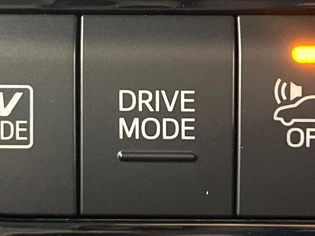 プリウス Ｓツーリングセレクション　純正９型ナビ　バックカメラ　衝突被害軽減システム　レーダークルーズ　禁煙車　レザー調シート　ドラレコ　スマートキー　ＬＥＤヘッド　ビルトインＥＴＣ　デジタルインナーミラー　オートライト　オートエアコン（44枚目）