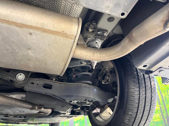 プリウス Ｓツーリングセレクション　純正９型ナビ　バックカメラ　衝突被害軽減システム　レーダークルーズ　禁煙車　レザー調シート　ドラレコ　スマートキー　ＬＥＤヘッド　ビルトインＥＴＣ　デジタルインナーミラー　オートライト　オートエアコン（59枚目）