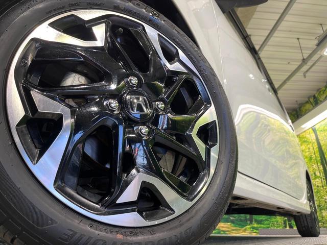 Ｎ－ＷＧＮカスタム Ｌ・ターボホンダセンシング　純正ＳＤナビ　バックカメラ　衝突被害軽減システム　レーダークルーズ　ハーフレザーシート　シートヒーター　ドラレコ　レーンキープ　スマートキー　ＬＥＤヘッド　ビルトインＥＴＣ　純正１５インチアルミ（13枚目）