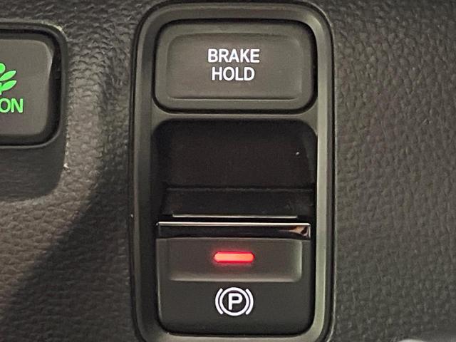 Ｎ－ＷＧＮカスタム Ｌ・ターボホンダセンシング　純正ＳＤナビ　バックカメラ　衝突被害軽減システム　レーダークルーズ　ハーフレザーシート　シートヒーター　ドラレコ　レーンキープ　スマートキー　ＬＥＤヘッド　ビルトインＥＴＣ　純正１５インチアルミ（28枚目）