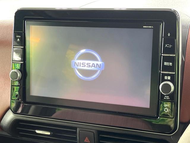 デイズ ボレロ　Ｘ　禁煙車　２トーンカラー　衝突軽減　純正９型ナビ　全周囲カメラ　オートエアコン　ＥＴＣ　ＬＥＤライト　ハイビームアシスト　ステアリングスイッチ　ウィンカーミラー　合皮シート　ドラレコ（4枚目）