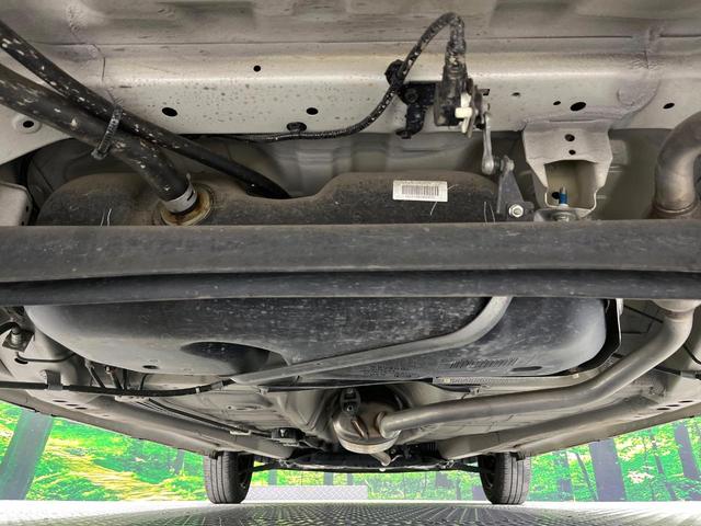 アルトラパン モード　禁煙車　セーフティサポート　シートヒーター　ＨＩＤヘッド　オートライト　オートエアコン　ドラレコ　誤発進抑制機能　車線逸脱警報　パーキングセンサー　ステアリングスイッチ　シートリフター（19枚目）