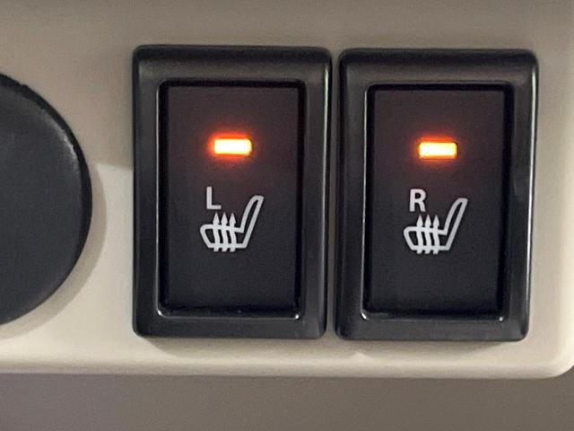 アルトラパン モード　禁煙車　セーフティサポート　シートヒーター　ＨＩＤヘッド　オートライト　オートエアコン　ドラレコ　誤発進抑制機能　車線逸脱警報　パーキングセンサー　ステアリングスイッチ　シートリフター（22枚目）