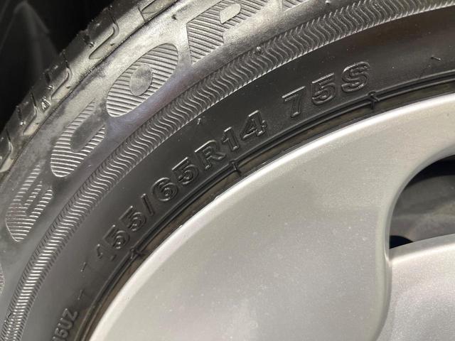 アルトラパン モード　禁煙車　セーフティサポート　シートヒーター　ＨＩＤヘッド　オートライト　オートエアコン　ドラレコ　誤発進抑制機能　車線逸脱警報　パーキングセンサー　ステアリングスイッチ　シートリフター（44枚目）