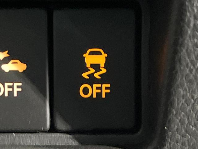 スペーシアギア ハイブリッドＸＺ　ターボ　禁煙車　２トーンカラー　セーフティサポート　純正９型ナビ　全周囲カメラ　両側電動スライド　シートヒーター　パドルシフト　車線逸脱警報　ＬＥＤライト　オートライト　オートエアコン　ＥＴＣ　ルーフレール（26枚目）