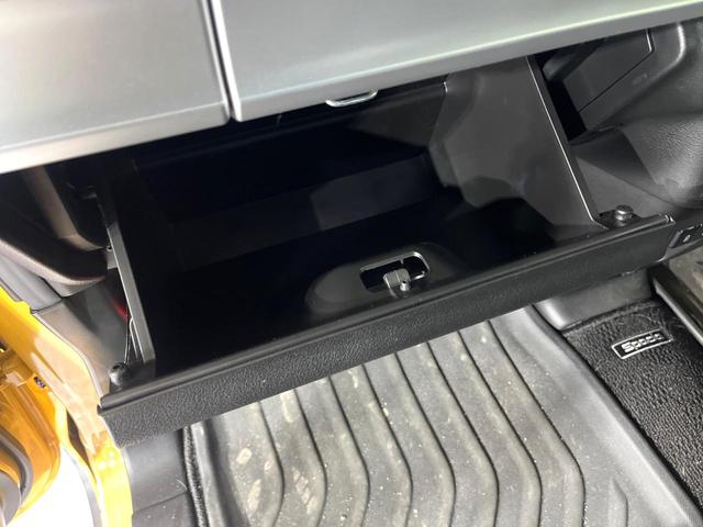 スペーシアギア ハイブリッドＸＺ　ターボ　禁煙車　２トーンカラー　セーフティサポート　純正９型ナビ　全周囲カメラ　両側電動スライド　シートヒーター　パドルシフト　車線逸脱警報　ＬＥＤライト　オートライト　オートエアコン　ＥＴＣ　ルーフレール（55枚目）