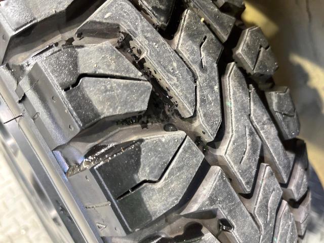 スペーシアギア ハイブリッドＸＺ　ターボ　禁煙車　２トーンカラー　セーフティサポート　純正９型ナビ　全周囲カメラ　両側電動スライド　シートヒーター　パドルシフト　車線逸脱警報　ＬＥＤライト　オートライト　オートエアコン　ＥＴＣ　ルーフレール（57枚目）