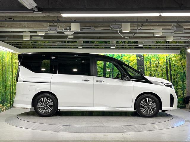 セレナ ｅ－パワー　ルキシオン　プロパイロット　フリップダウンモニター　禁煙車　エマージェンシーブレーキ　純正１２．３型ナビ　アラウンドビューモニター　ハンズフリー両側電動スライド　シートヒーター　ステアリングヒーター　ＬＥＤヘッド（55枚目）