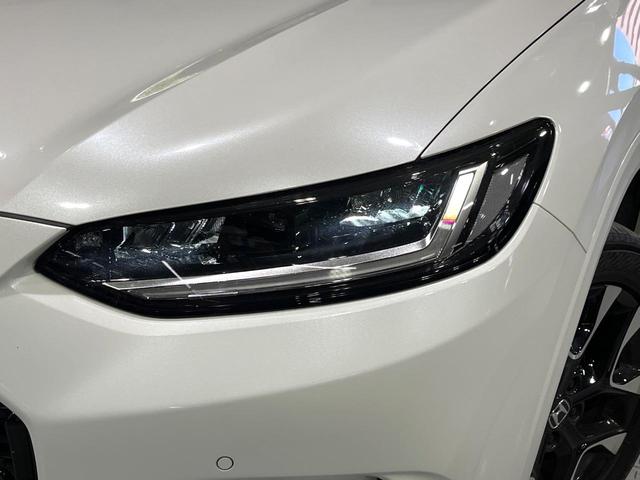 �y�k�d�c�w�b�h���C�g�z���V����ԑ��s�����ǍD�Ȏ��E���m�ۂ����S���ĉ^�]�ł��鍂�P�x�k�d�c�w�b�h���C�g�𑕔��I�_�����x�������A����d�͂��}�����Ă��܂��B