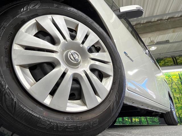 セレナ ２０Ｘ　Ｓ－ハイブリッド　エマージェンシーブレーキ　ＳＤナビ　バックカメラ　クルコン　Ｂｌｕｅｔｏｏｔｈ　ＥＴＣ　オートエアコン　オートライト　スマートキー　両側スライドドア　車線逸脱警報　アイドリングストップ（14枚目）