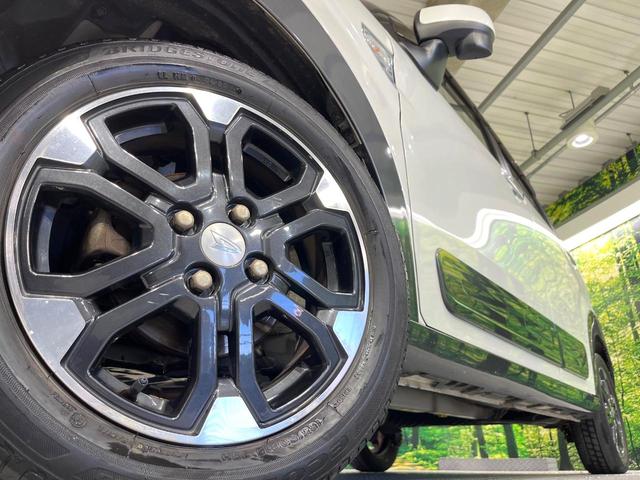 �y�����P�T�C���`�A���~�z�C�[���z�O�ςɃ}�b�`���������A���~�z�C�[���𑕒����Ă���܂��B�e��ЊO�A���~�z�C�[����A�X�^�b�h���X�^�C�����戵�����Ă���܂��B���񂲑��k����������