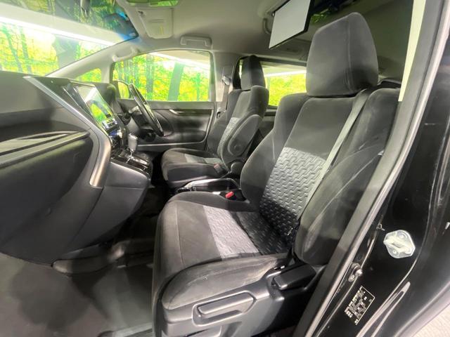 アルファード ２．５Ｓ　Ａパッケージ　衝突軽減　ＢＩＧ－Ｘ１１型ナビ　バックカメラ　フリップダウンモニター　両側電動スライド　レーダークルーズ　２列目オットマン　ＬＥＤライト　オートライト　ＥＴＣ　リアオートエアコン　純正１８ＡＷ（34枚目）