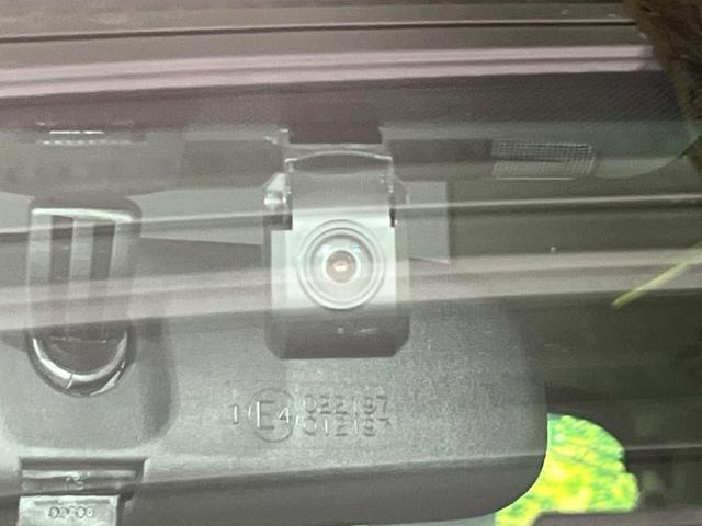 アルファード ２．５Ｓ　Ａパッケージ　衝突軽減　ＢＩＧ－Ｘ１１型ナビ　バックカメラ　フリップダウンモニター　両側電動スライド　レーダークルーズ　２列目オットマン　ＬＥＤライト　オートライト　ＥＴＣ　リアオートエアコン　純正１８ＡＷ（56枚目）